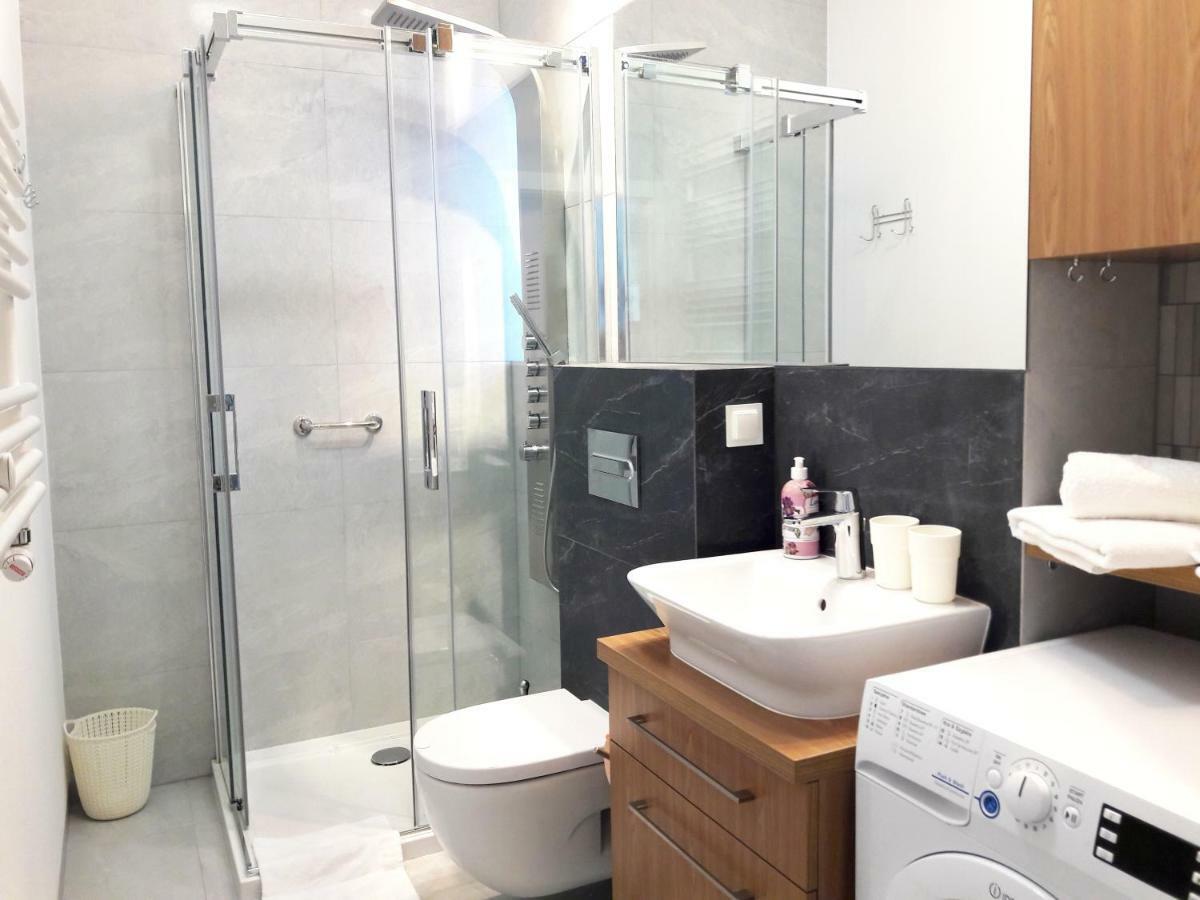 Modern & Quiet In Royal Wilanow With Netflix Apartment วอร์ซอ ภายนอก รูปภาพ